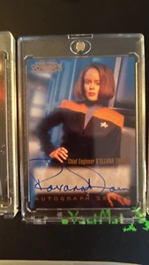 Star Trek 1998 Auto Autograph Card A5 Roxann Dawson as B'Elanna - Picture 1 of 2