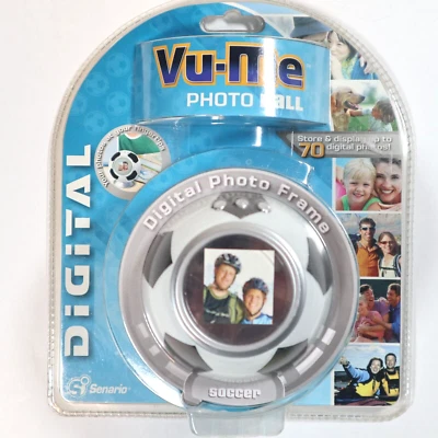Vu-Me Digital Photo Frame Soccer Ball 1.5" LCD Screen 70 Pictures USB Connection - Image 1 of 4