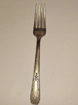 Oneida Community FRIENDSHIP Medality 1932 Tudor Plate Dinner Fork 7.5" Art Deco  - Image 1 of 4