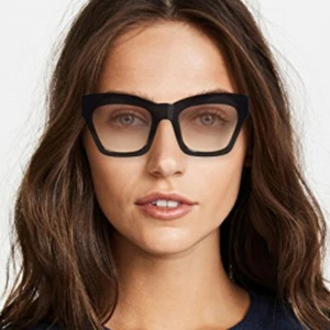 Gafas de sol para mujer Karen Walker Treasure 1801780 negras/marrones degradadas - Imagen 1 de 3