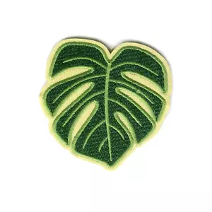 Monstera Leaf Swiss Cheese Green Plant Embroidered Iron On Patch DIY Applique - Picture 1 of 2