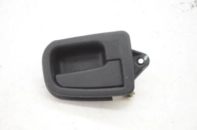 Maçaneta interna dianteira direita passageiro BMW Z3 2000-2002 51221960830 - Imagem 1 de 4