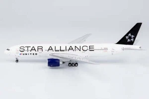 United Boeing 777-200ER N218UA Star Alliance Blue Engines NG Model 72021 1:400 - Picture 1 of 8
