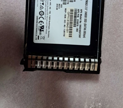 817066-001 816876-002  240GB SATA  (SSD) - 2.5-inch  (SFF) 816889-B21 - Image 1 of 2