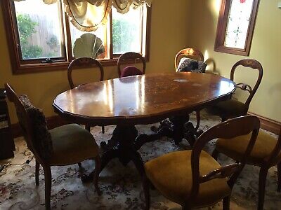 Antique Baroque Dining Setting NEED TO SELL REDUCED! • 200$