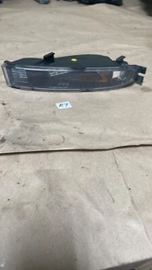 2011 VW Beetle Front RIGHT Turn Signal Light 5C5953042A R7 - Picture 1 of 4