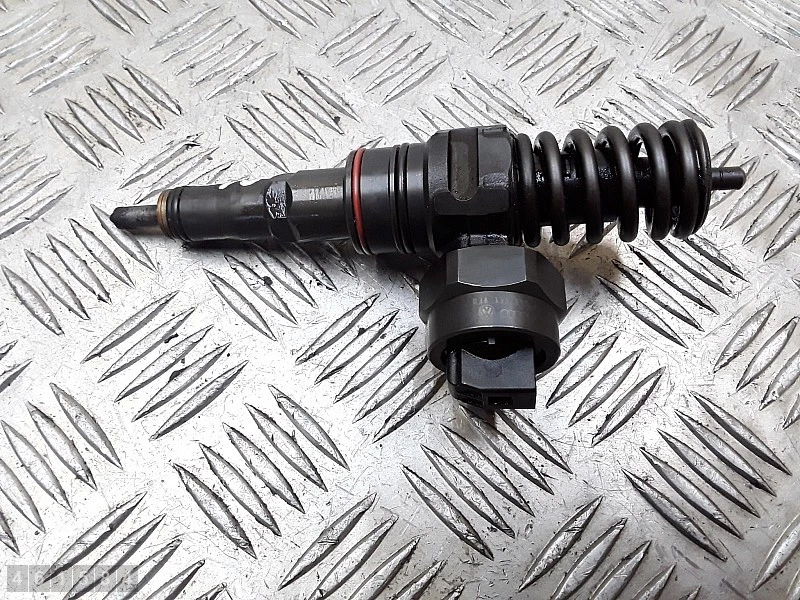 2001 VW SHARAN INYECTOR BOSCH DIESEL 1900TDI 038130073AC - Imagen 1 de 4