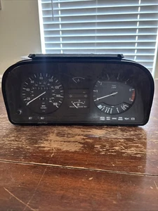 1982-1988 BMW E28 528E 524TD 535i 535is Instrument Cluster Some Surface Scrch - Picture 1 of 13
