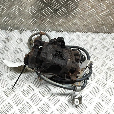 Pinza de freno trasera izquierda SUBARU OUTBACK BS 26620-AL030 2.0D 110kw 2016 28444249 Foto 1 de 4