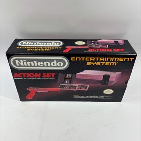 Nintendo Entertainment System NES-001 Gray Action Set CIB