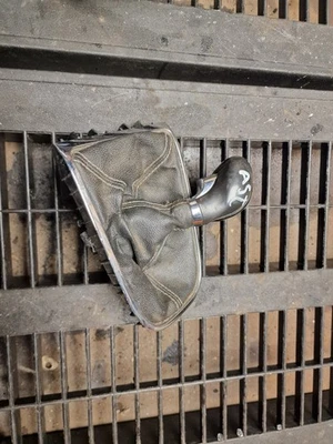 Vauxhall Astra J MK4 6 velocidades manual perilla de engranaje y polaina de cuero envolvente - Imagen 1 de 4