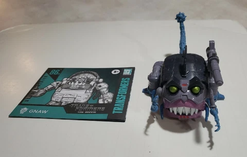 Transformers Studio Series Premier Deluxe - Gnaw Cover