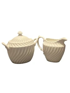 Crema y azucarero de colección Aynsley England Bone China Cottage Garden con tapa - Imagen 1 de 2
