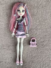 Monster High Doll - Rochelle Goyle - Ghouls Night Out
