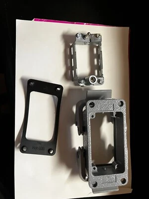 09300100301 Harting, Han 10 B-AGG-QB -  connector latch with gasket Open Package - Image 1 of 2