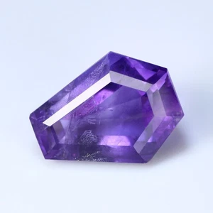 7.89 Ct Wonderful Fancy 14.8 x 11.5 MM 100% Natural Purple Blue Bolivia Amethyst - Picture 1 of 8