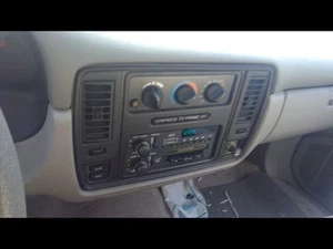 Alternator 140 Amp Fits 93-96 CAPRICE 413177 - Picture 1 of 12