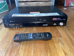 Panasonic Video Cassette Recorder / DVD Player DMR-EZ475V - FOR PARTS REPAIR F60 - Picture 1 of 13