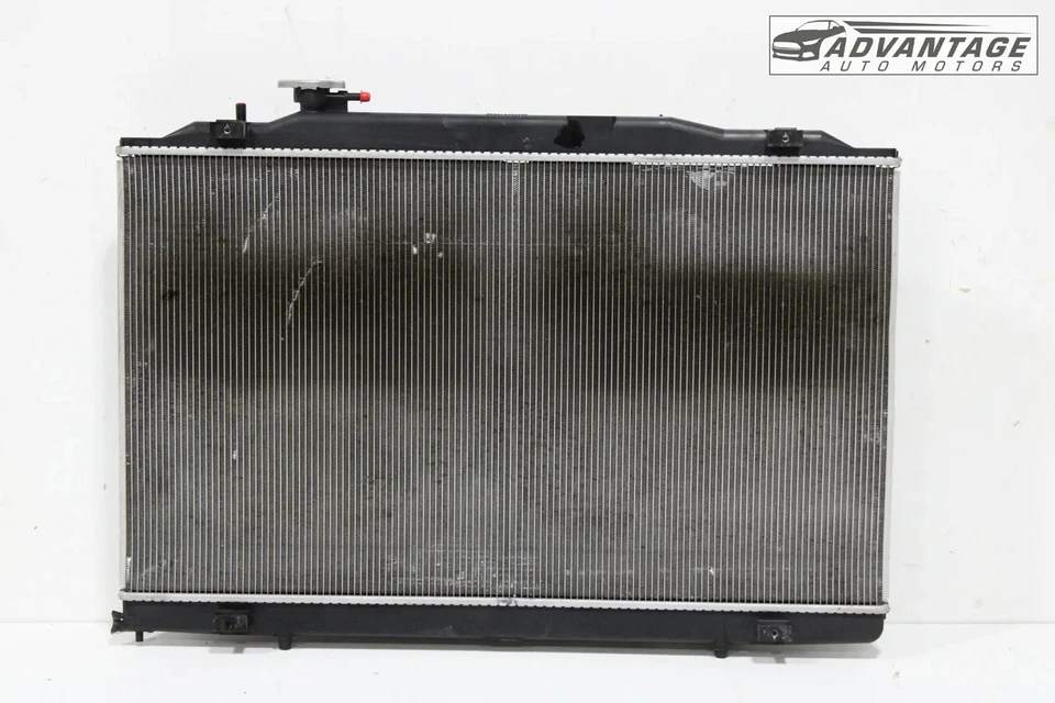 Honda Odyssey 2019-2025 motor refrigerante radiador y condensador y cubierta del ventilador OEM Foto 1 de 4