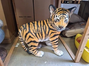 Figura de tigre bebé bebé tigre tamaño real gran jardín escultura África figura decorativa - Imagen 1 de 2