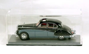 1:43 NEO Scale Models NEO43141 Jaguar Mk VIII 4-door Saloon LHD black/grey MIB - Picture 1 of 5