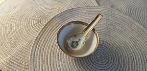 Asiatisches-porzellan-objekte Reisschälchen mit Löffel  - Bild 1 von 3