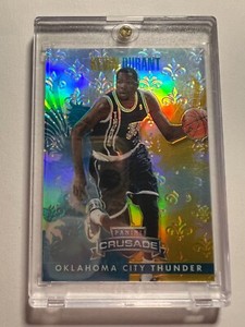 K10,543 - 2013-14 Panini Crusade Insert Teal #185 Kevin Durant #/249