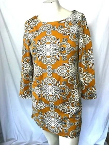 Vestido detallado dorado muy de moda para mujer - Imagen 1 de 6