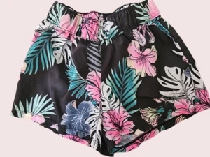 JUSTICE Black Tropical Floral Print Athletic Style Shorts Girls M Size 10 - Picture 1 of 3