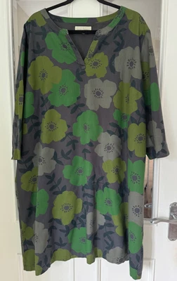 FAB SEASALT DAWN LIGHT GREEN MIX V NECK COTTON MX FLORAL LINED DRESS - SIZE 22!! - Image 1 of 4