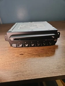 OEM Dodge Chrysler JEEP 6 disk CD Changer P05064003AE CD Player - Foto 1 di 7