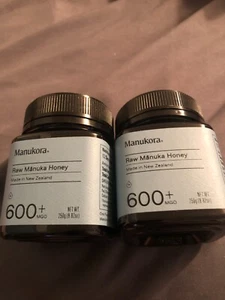 2 JARS MANUKORA RAW MANUKA HONEY 250G 8.82oz 600+ MGO 04/19/2028 Authentic - Picture 1 of 4