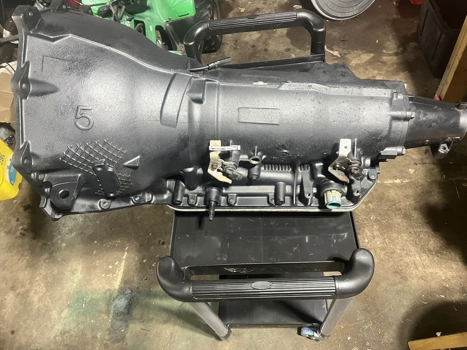 Rebuilt 4L80E Transmission 2WD/4WD LS Style bell housing. - Image 1 of 4