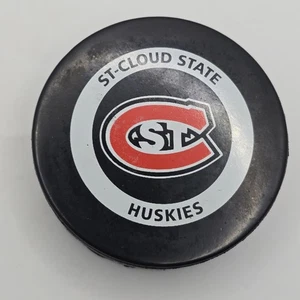 St. Cloud State Hockey Puck Vintage Provenance Available - Picture 1 of 6