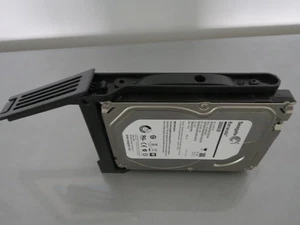 Seagate ST3000DM001 3TB. 7200RPM 6Gbps 3,5" SATA Interne Festplatte - Bild 1 von 7