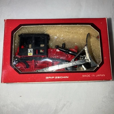 Vintage Grip Zechin #4 CAT Caterpillar Snowplow Dozer With Box & Catalog 1 - Immagine 1 di 4