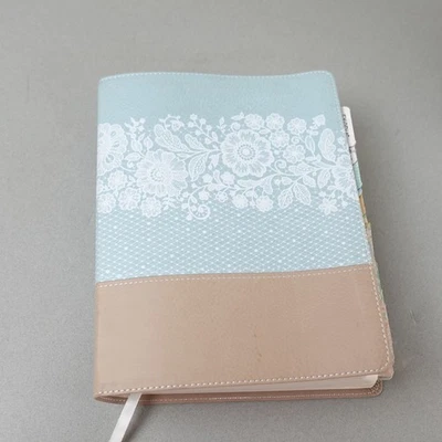 NIV Journal the Word Bible  Large Print  Leathersoft Teal and  Tan Indexed - Image 1 of 4