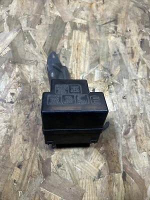 Caja de fusibles relé 14-15 Infiniti Q60 bloqueo de cambio antirrobo ACC H/l lavadora Foto 1 de 4