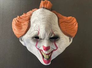 Deluxe Pennywise IT Adult Halloween Costume Mask Model 820859 - Picture 1 of 5