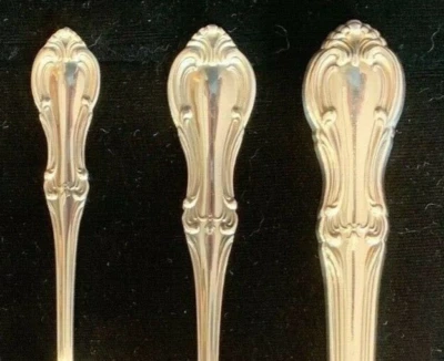 JUEGO DE CUBIERTOS INTERNACIONAL JOAN O ARC ESTERLINA PARA 4, U 8 O 12 PULIDOS A MANO Foto 1 de 2