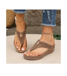 Damen-Riemensandalen veganes Wildleder perforiert mit goldenen Details hellbraune Farbe Größe 9 N - Bild 1 von 12