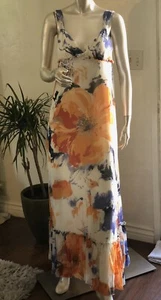 BCBG Generation NUEVO Blanco Estampado Floral Talla 0 - Imagen 1 de 3