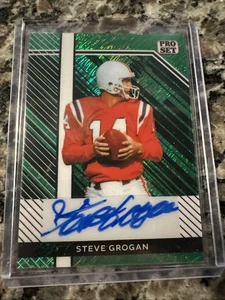 2024-25 Leaf Pro Set Pure Football Green Shimmer Steve Grogan AUTO 3/7 #PSA-SG1 - Picture 1 of 3