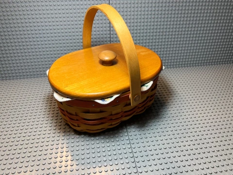 Longaberger Basket Mothers Day 1999 Tea for Two With Lid Liner and fabric Cover