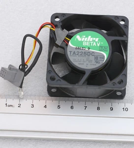 12V STARK 60MM LÜFTER NIDEC BETA V TA225DC / VA225DC 12V B34605-57 V35140-57 L72 - Afbeelding 1 van 1