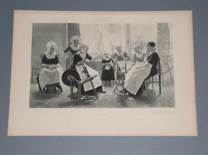 1890 "FOTOGRABADO ""THE GHOST STORY"" DE WALTER MCEWEN DAMAS GIRANDO UN CUENTO" - Imagen 1 de 2