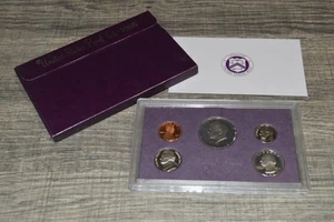 1986 United States Mint 5 Coin Proof Sealed in Case W/ Cover ! Very Nice ! - Picture 1 of 4