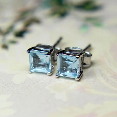Aretes solitarios de aguamarina de 2,50 quilates corte princesa creados en laboratorio plata 925 Foto 1 de 4