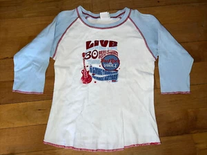 Vintage Hard Rock Vault Orlando Blue Sleeves T-Shirt Sz medium Love 30 Years - Picture 1 of 4