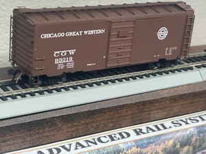 CHICAGO GREAT WESTERN - CGW 40ft PS-1 BOX CAR HO Scale ETCHED METAL WALKWAYS NEW - Picture 1 of 8